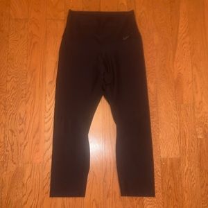 Nike leggings. Small